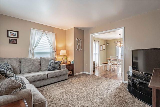 6425 Abbey Road, Plainfield Twp, PA 18091