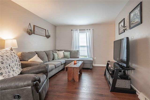 6425 Abbey Road, Plainfield Twp, PA 18091