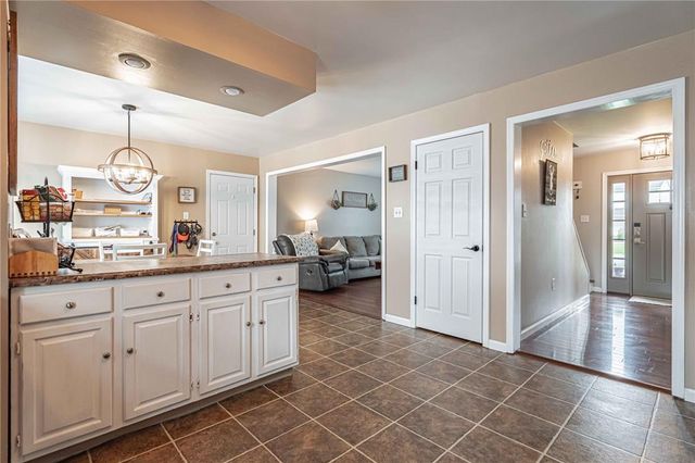6425 Abbey Road, Plainfield Twp, PA 18091