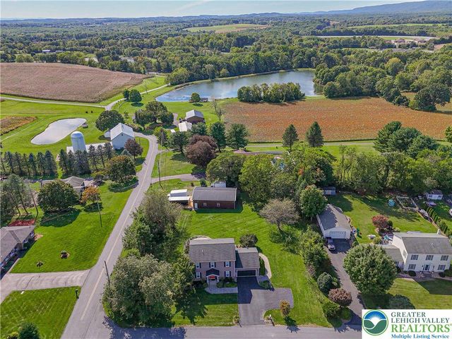 6425 Abbey Road, Plainfield Twp, PA 18091