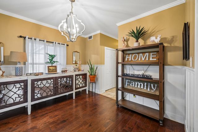 331 Radecke Road, Krum, TX 76249