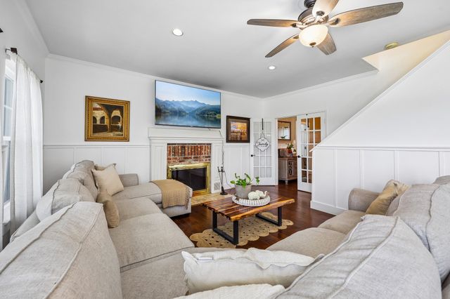 331 Radecke Road, Krum, TX 76249