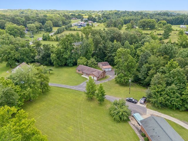 2544 Highway 48, Clarksville, TN 37040