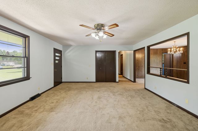2544 Highway 48, Clarksville, TN 37040