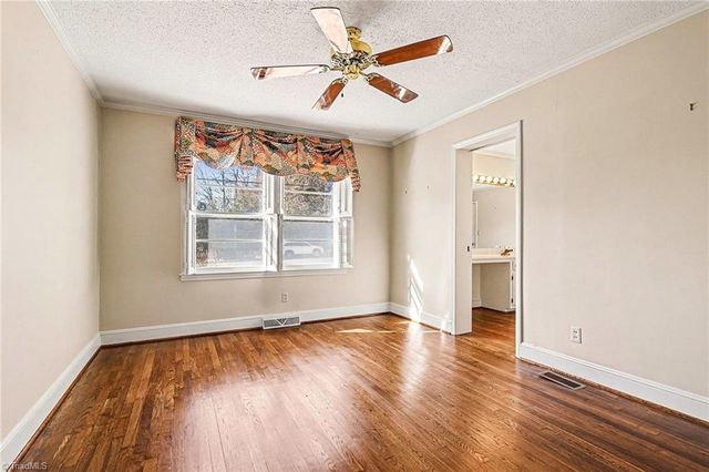 409 Engleman Avenue, Burlington, NC 27215