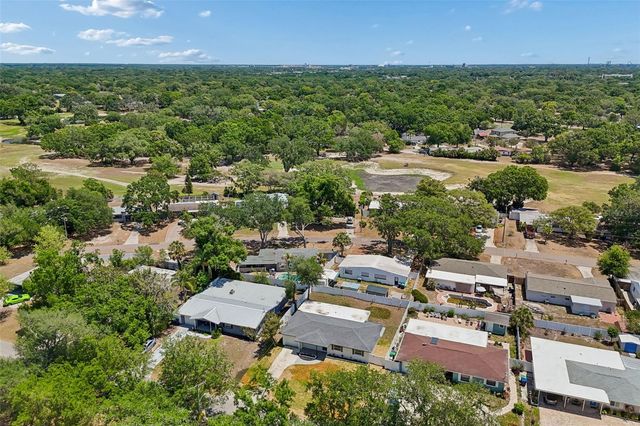 10229 N VALLE DRIVE, Tampa, FL 33612