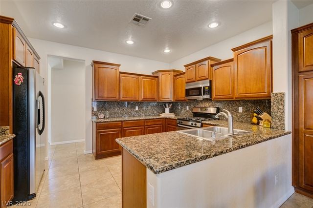 5953 Spanish Mustang Court, Las Vegas, NV 89122