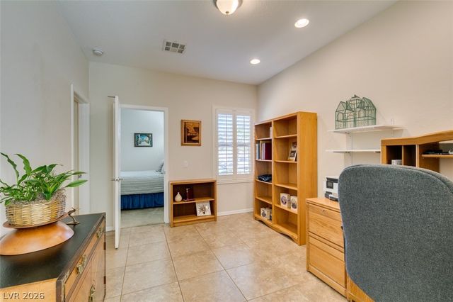 5953 Spanish Mustang Court, Las Vegas, NV 89122