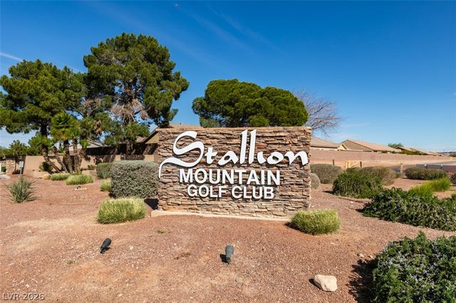 5953 Spanish Mustang Court, Las Vegas, NV 89122