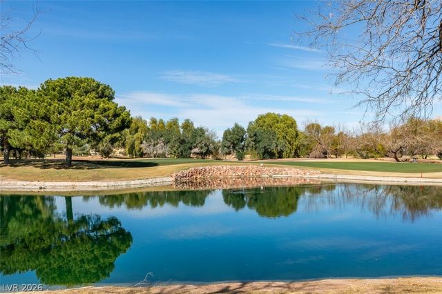 5953 Spanish Mustang Court, Las Vegas, NV 89122