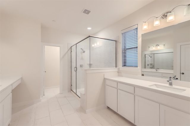 401 division Street, Plano, TX 75075