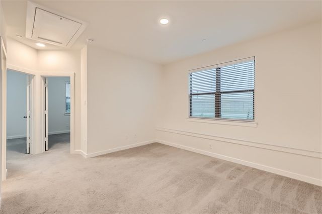 401 division Street, Plano, TX 75075