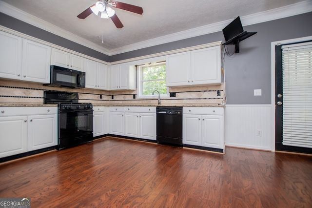 955 Pointers Way, Lawrenceville, GA 30043