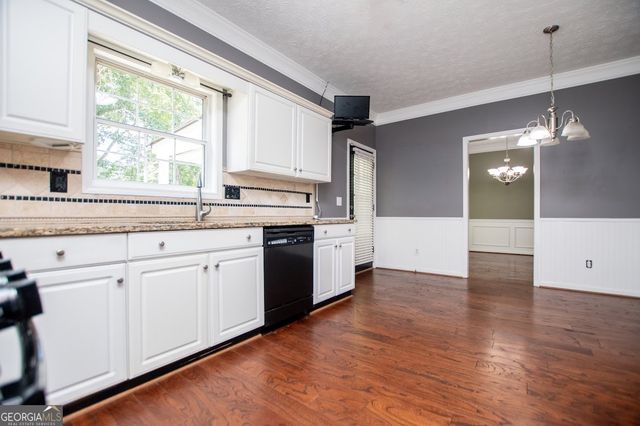 955 Pointers Way, Lawrenceville, GA 30043