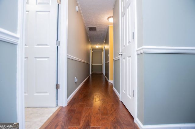 955 Pointers Way, Lawrenceville, GA 30043