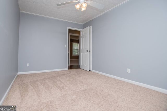 955 Pointers Way, Lawrenceville, GA 30043