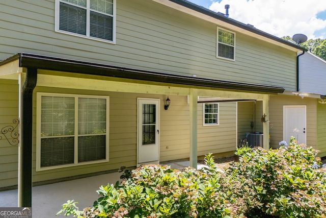 955 Pointers Way, Lawrenceville, GA 30043