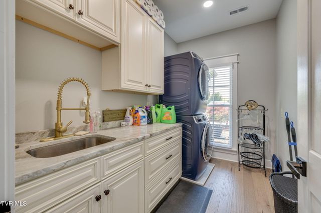 616 New Bethel Road, Piney Flats, TN 37686