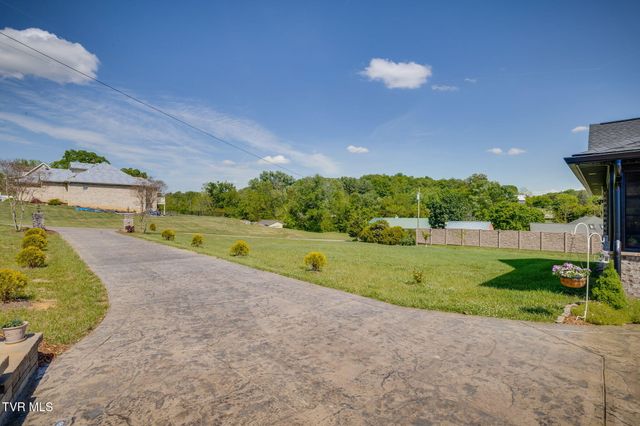 616 New Bethel Road, Piney Flats, TN 37686