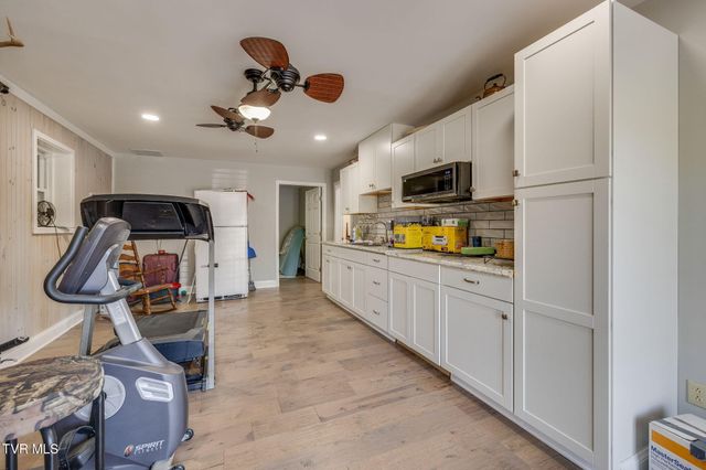 616 New Bethel Road, Piney Flats, TN 37686