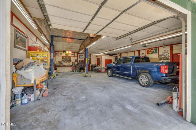 616 New Bethel Road, Piney Flats, TN 37686