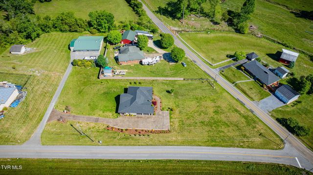 616 New Bethel Road, Piney Flats, TN 37686