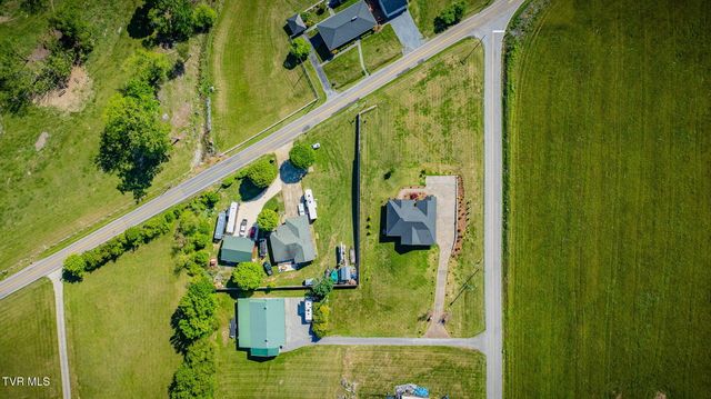 616 New Bethel Road, Piney Flats, TN 37686