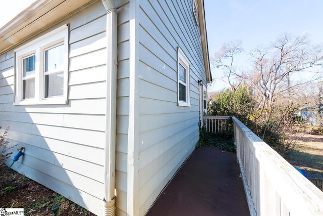 15 Eastlan Drive, Greenville, SC 29607