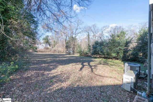 15 Eastlan Drive, Greenville, SC 29607