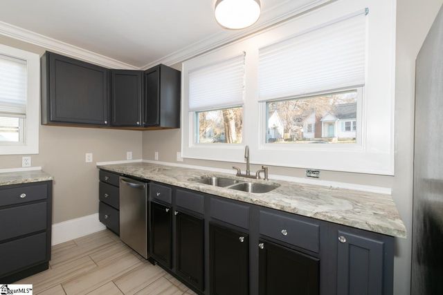 15 Eastlan Drive, Greenville, SC 29607