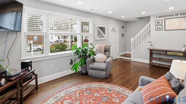 200 Moore Ave, Colonial Heights, VA 23834