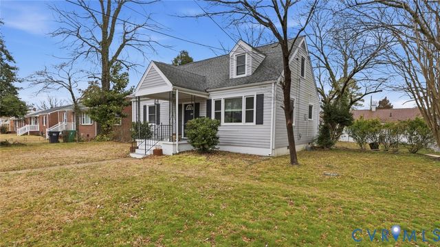 200 Moore Ave, Colonial Heights, VA 23834