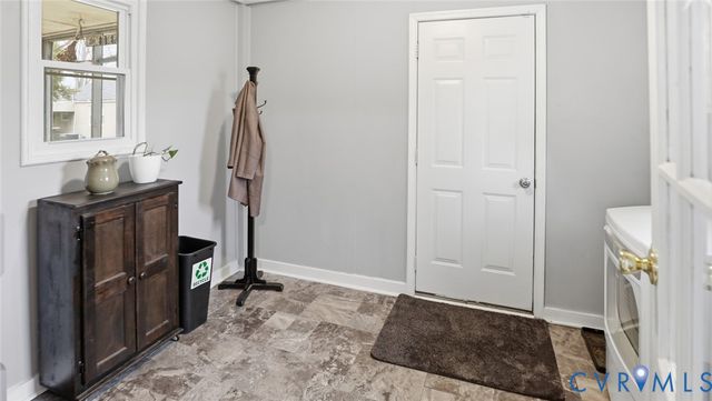 200 Moore Ave, Colonial Heights, VA 23834