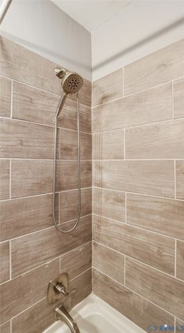 200 Moore Ave, Colonial Heights, VA 23834