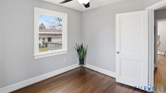 200 Moore Ave, Colonial Heights, VA 23834