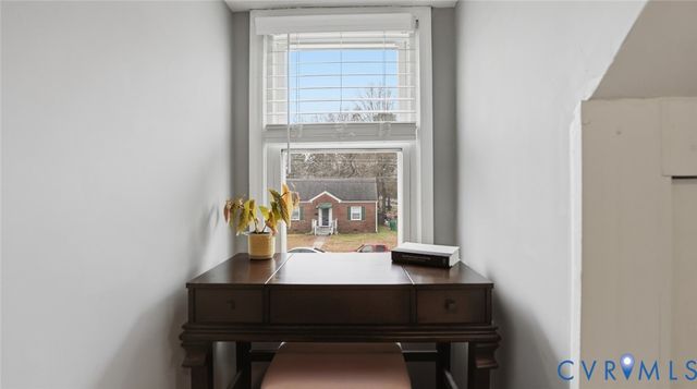 200 Moore Ave, Colonial Heights, VA 23834