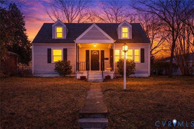 200 Moore Ave, Colonial Heights, VA 23834