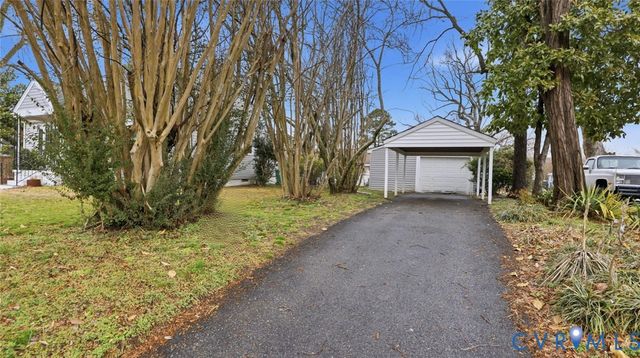 200 Moore Ave, Colonial Heights, VA 23834