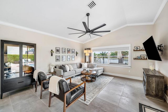 7505 NW 65th Lane, Parkland, FL 33067