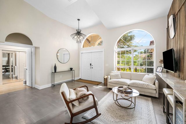 7505 NW 65th Lane, Parkland, FL 33067