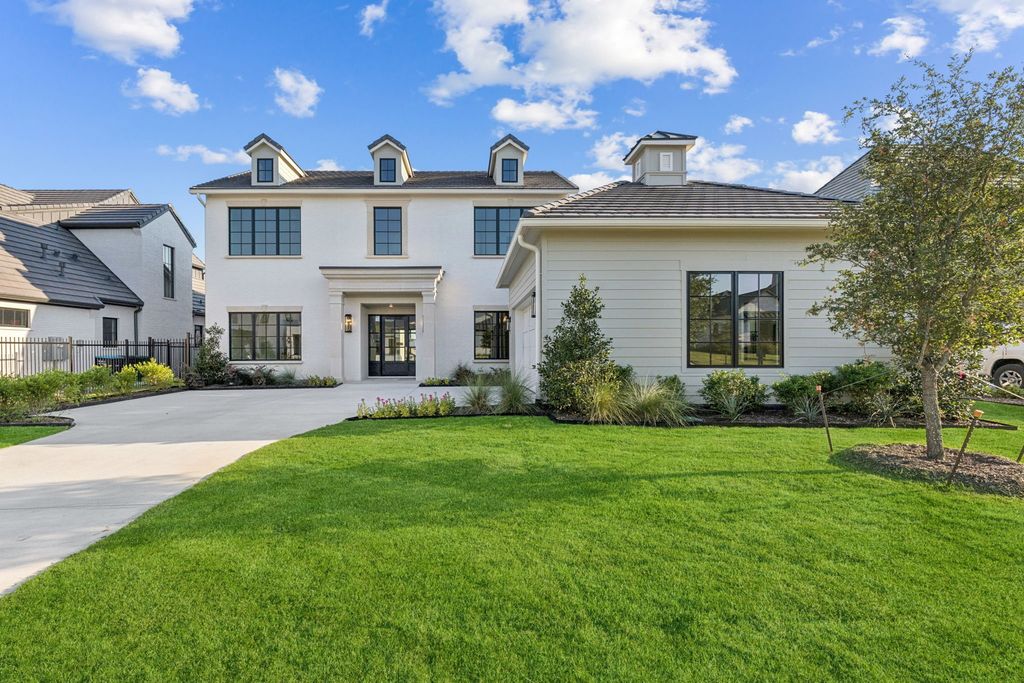 9617 Saint Michel Lane, Fort Worth, TX 76126