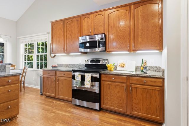 1086 Mosstree Drive, Apex, NC 27502