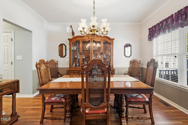 1086 Mosstree Drive, Apex, NC 27502