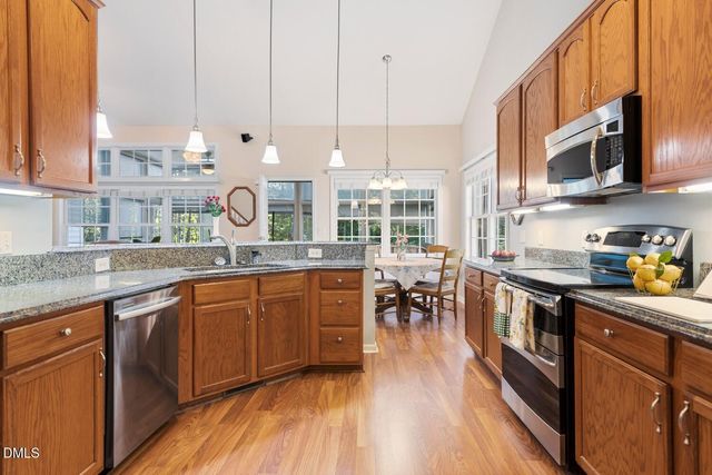 1086 Mosstree Drive, Apex, NC 27502