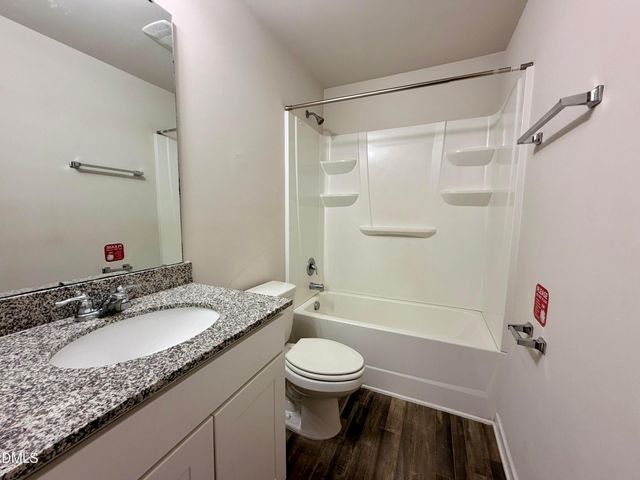 1105 Hope Farm Drive, Tarboro, NC 27886