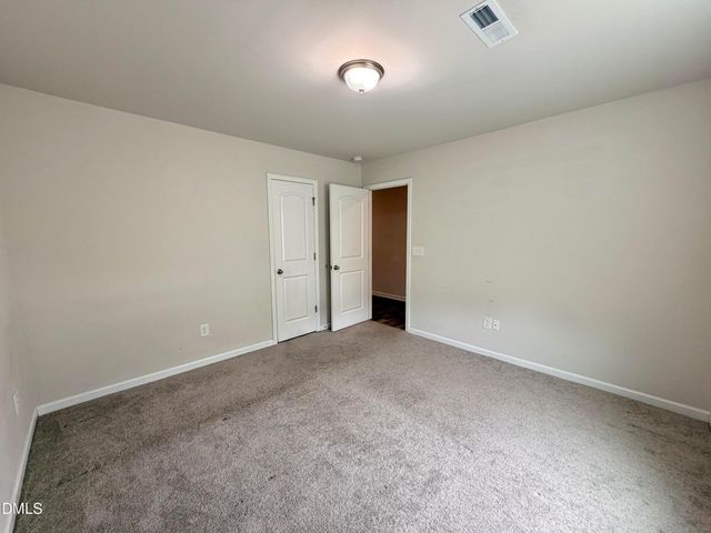 1105 Hope Farm Drive, Tarboro, NC 27886