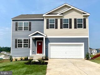 657 ARMSTRONG AVE, Hagerstown, MD 21740