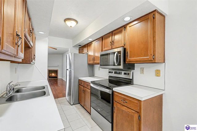 505 Piping Rock Road, Brandenburg, KY 40108