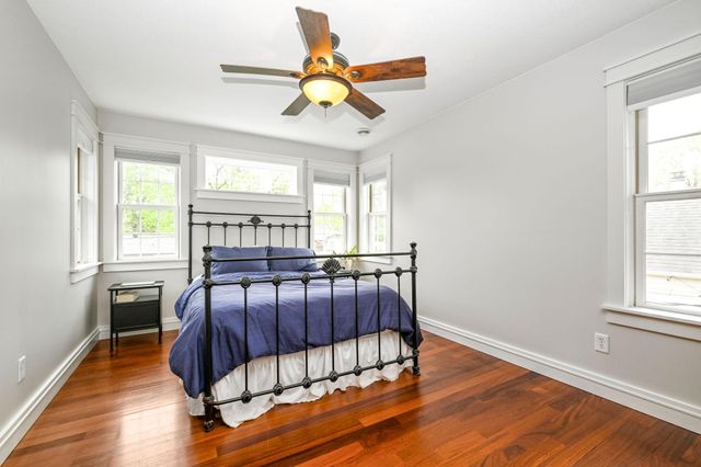 2837 Georgia Avenue S, Saint Louis Park, MN 55426