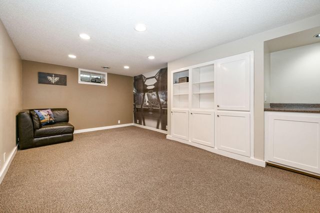 2837 Georgia Avenue S, Saint Louis Park, MN 55426